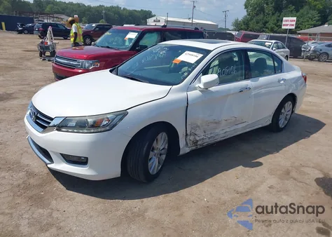 2015 Honda Accord Ex-L V-6 z USA, uszkodzony, nr VIN 1HGCR3F8XFA013764